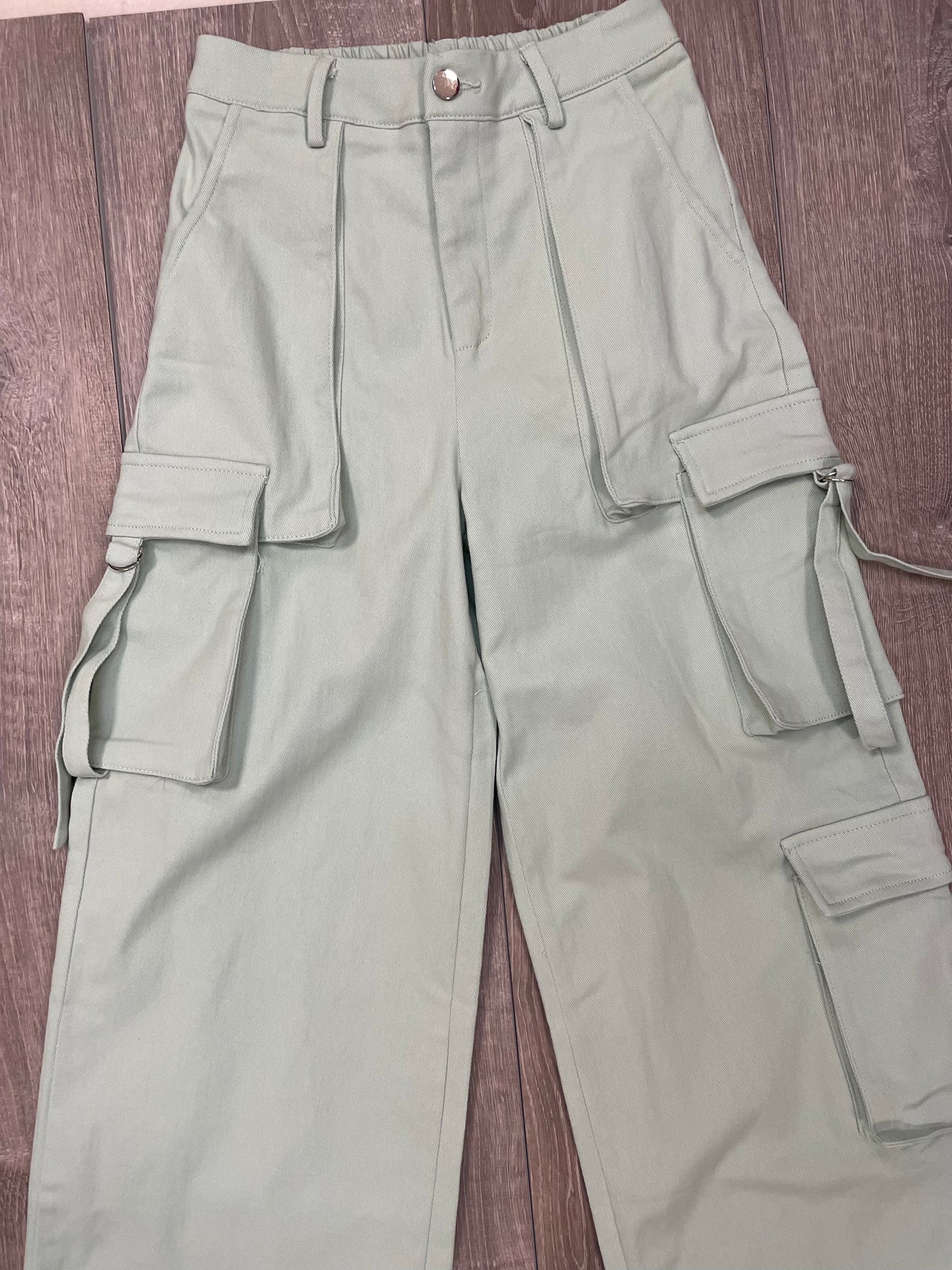 Wide Leg Cargo Pants