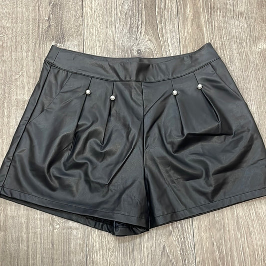 Leather Short with Pearls